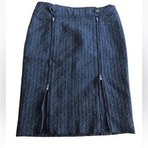 Armani Collezioni Textured Black Mini Skirt With Frontal Zippers women's  Size 4